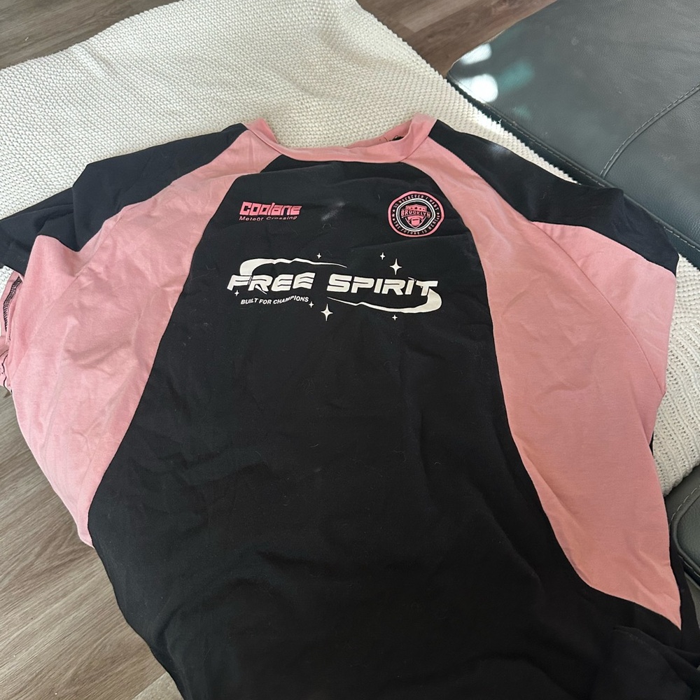 Free Spirit Black and Pink T-Shirt